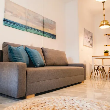 Apartamento Isabel Manoja. Sunny Days * 托雷莫利诺斯